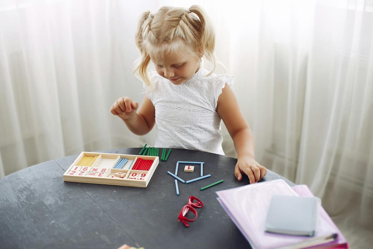 Montessori Hazırlanmış Çevre Nedir ve Evde Nasıl Kurulur